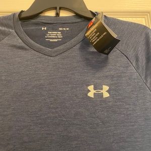 Men’s never worn Under Armour Tee
